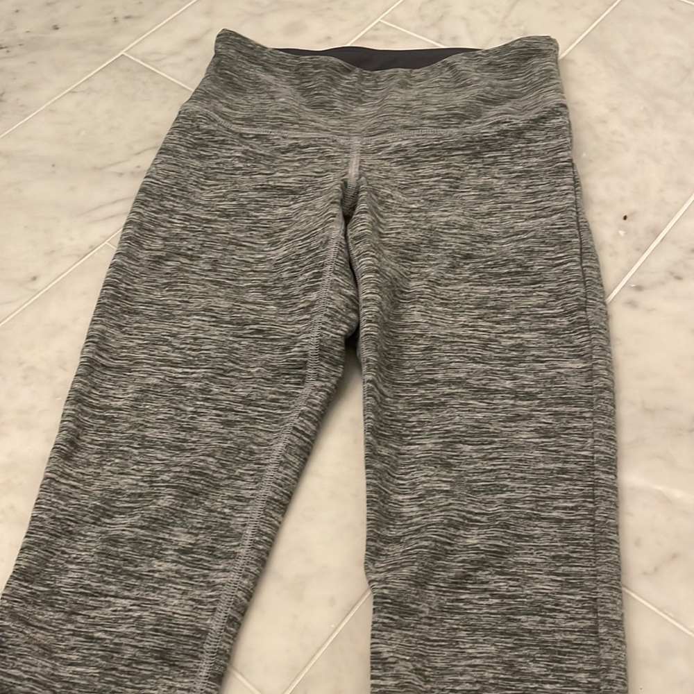 NEW BALANCE GREY LEGGINGS